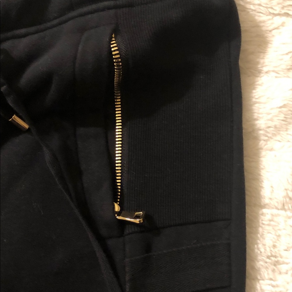 Balmain women Black Joggers with Gold Logo Script
Like New - Picture 9 of 10